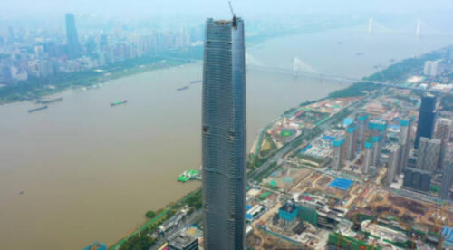 ‘武汉十大高楼排名(武汉著名高楼)’的缩略图